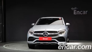 Mercedes-Benz GLC-Class GLC300 4MATIC Coupe 2020 года из Южной Кореи