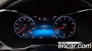 Mercedes-Benz GLC-Class GLC300 4MATIC Coupe 2020 года из Южной Кореи