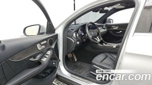 Mercedes-Benz GLC-Class GLC300 4MATIC Coupe 2020 года из Южной Кореи