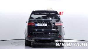 Land Rover Discovery P360 R-Dynamic SE 2023 года из Южной Кореи