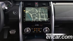 Land Rover Discovery P360 R-Dynamic SE 2023 года из Южной Кореи