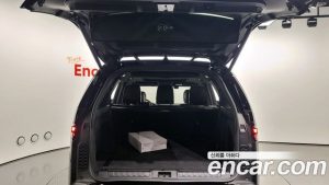 Land Rover Discovery P360 R-Dynamic SE 2023 года из Южной Кореи
