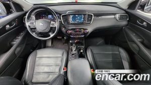 Kia Sorento Дизель 2.0 2WD 2020 года из Южной Кореи