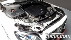 Mercedes-Benz E-Class E220d Coupe 2020 года из Южной Кореи