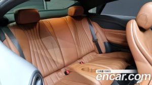 Mercedes-Benz E-Class E220d Coupe 2020 года из Южной Кореи