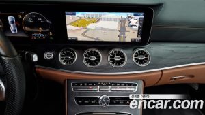 Mercedes-Benz E-Class E220d Coupe 2020 года из Южной Кореи