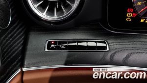 Mercedes-Benz E-Class E220d Coupe 2020 года из Южной Кореи