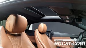 Mercedes-Benz E-Class E220d Coupe 2020 года из Южной Кореи