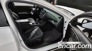 ChevroletGMDaewoo Malibu 1.3 Turbo LS 2021 года из Южной Кореи