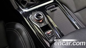 Renault-KoreaSamsung SM6 2.0 GDe LE 2020 года из Южной Кореи