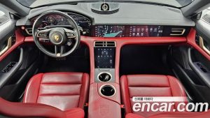 Porsche Taycan 4S 2021 года из Южной Кореи