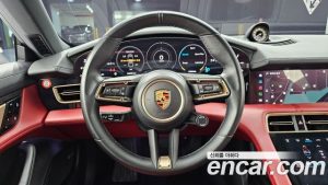 Porsche Taycan 4S 2021 года из Южной Кореи