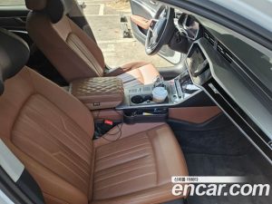 Audi A6 40 TDI 2020 года из Южной Кореи