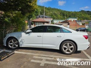 Audi A6 40 TDI 2020 года из Южной Кореи