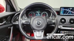 Kia Stinger 2.5 AWD платина 2021 года из Южной Кореи