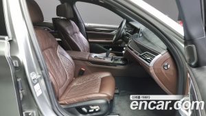 BMW 7-Series 730Ld xDrive M Sport 2020 года из Южной Кореи
