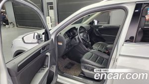 Volkswagen Tiguan 2.0 TDI Prestige 2020 года из Южной Кореи