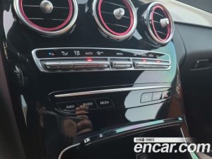 Mercedes-Benz C-Class C200 Coupe 2020 года из Южной Кореи