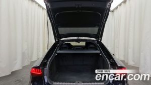 Audi A7 55 TFSI 4WD Premium 2020 года из Южной Кореи