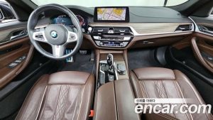 BMW 5-Series 520d M Sport Plus 2020 года из Южной Кореи