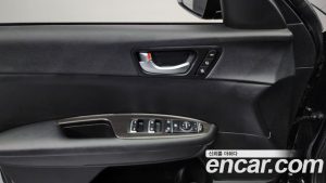 Kia K5 2.0 2020 года из Южной Кореи