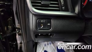 Kia K5 2.0 2020 года из Южной Кореи