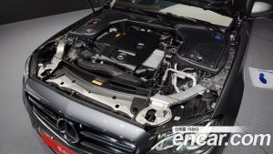 Mercedes-Benz E-Class E250 Avantgarde 2020 года из Южной Кореи