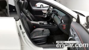 Mercedes-Benz CLA-Class CLA250 4MATIC 2020 года из Южной Кореи