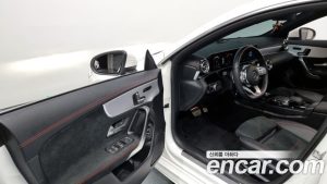 Mercedes-Benz CLA-Class CLA250 4MATIC 2020 года из Южной Кореи