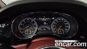 Bentley Bentayga 4.0 V8 2019 года из Южной Кореи