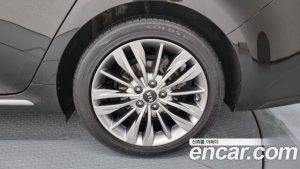 Kia K5 2.0 2020 года из Южной Кореи