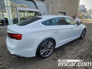 Audi A5 40 TDI 4WD Premium Sportback 2023 года из Южной Кореи