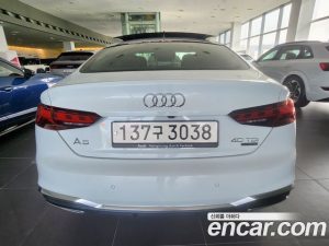 Audi A5 40 TDI 4WD Premium Sportback 2023 года из Южной Кореи