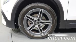 Mercedes-Benz GLB-Class GLB250 4MATIC 2021 года из Южной Кореи