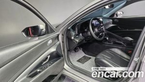 Hyundai AVANTE 1.6 2021 года из Южной Кореи