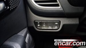 Kia Seltos Бензин 1.6 Turbo 4WD 2020 года из Южной Кореи