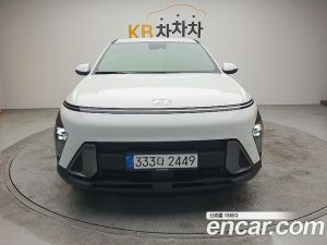 Hyundai Kona Modern 2023 года из Южной Кореи