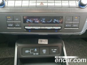 Hyundai Kona Modern 2023 года из Южной Кореи