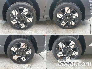 Hyundai Kona Modern 2023 года из Южной Кореи