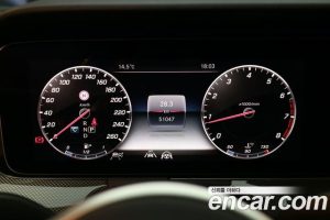 Mercedes-Benz E-Class E300 4MATIC AMG Line 2020 года из Южной Кореи