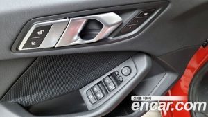 BMW 2-Series 218d Advantage 2021 года из Южной Кореи
