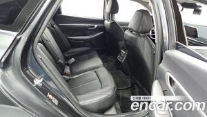 Hyundai Sonata 2.0 2022 года из Южной Кореи