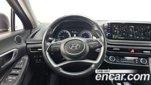 Hyundai Sonata 2.0 2022 года из Южной Кореи