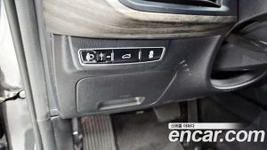 Kia K8 2.5 Бензин 2WD 2022 года из Южной Кореи