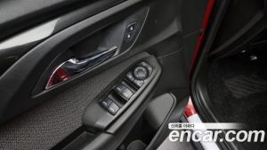 ChevroletGMDaewoo Trailblazer 1.2 Turbo 2WD 2021 года из Южной Кореи