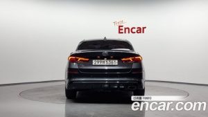 Kia K5 2.0 2020 года из Южной Кореи