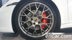 Porsche 911 CARRERA S Cabriolet 2020 года из Южной Кореи