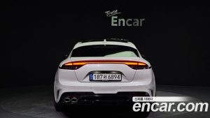 Kia Stinger 2.5 Meister 2021 года из Южной Кореи