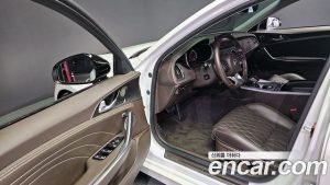 Kia Stinger 2.5 Meister 2021 года из Южной Кореи