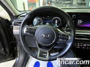 Kia K5 2.0 2020 года из Южной Кореи